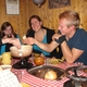 Fondueplausch in einer Berghütte in Adelboden